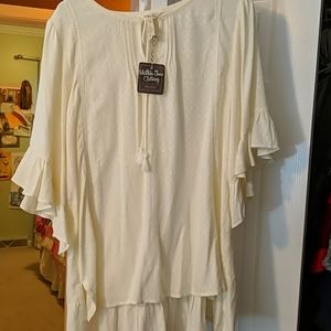 NWT Matilda Jane large beige top